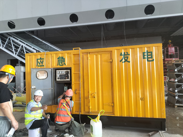 旅顺口怎样判断空气滤清器是否需要更换？
